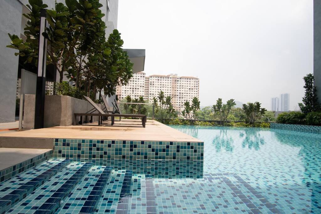 Pangsapuri Neusuite Ampang 4km Klcc & Trx Gleneagleshospital 2903 *